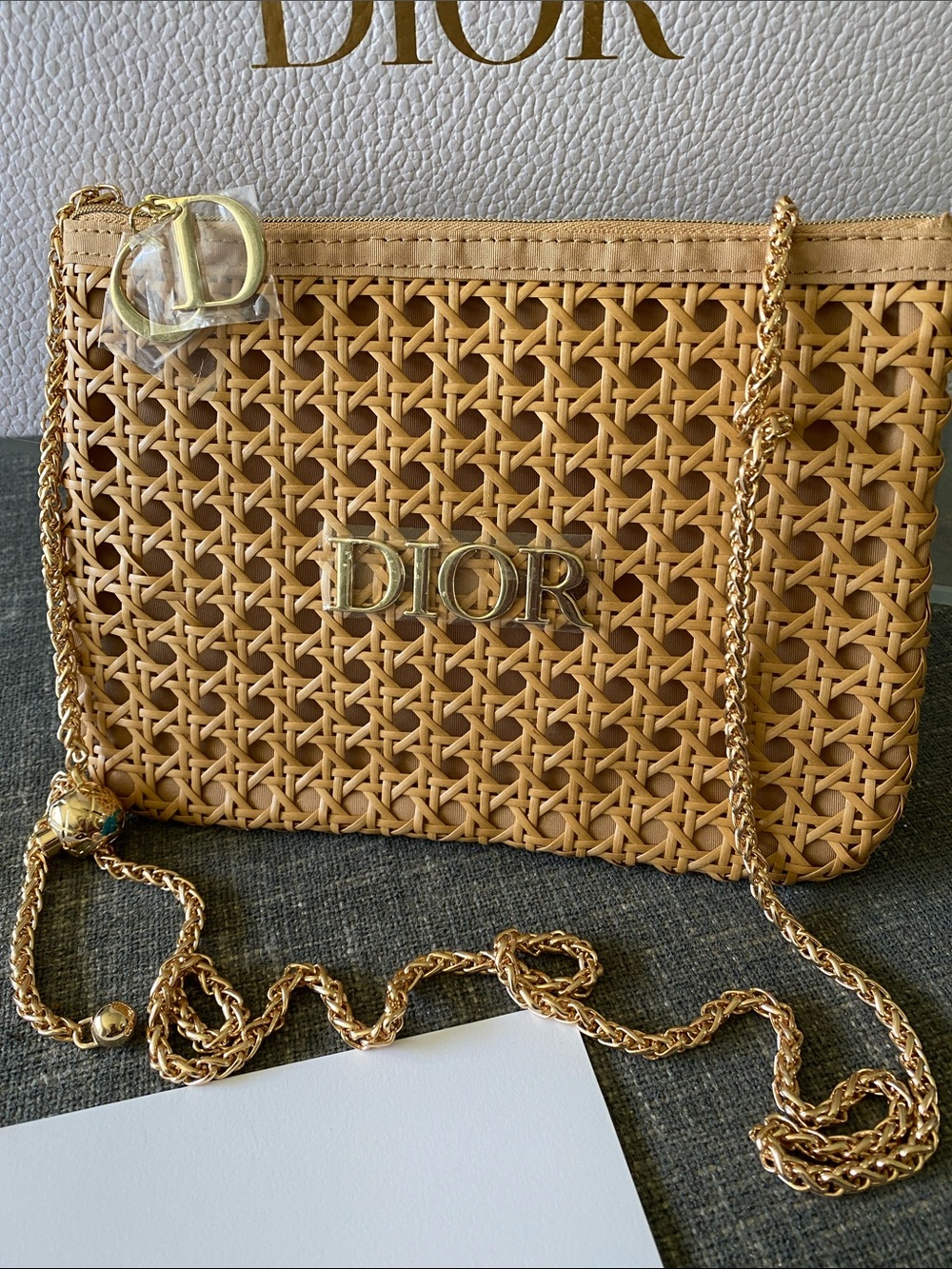 Dior Limited Edition Summer Pouch - Picture 2 of 10